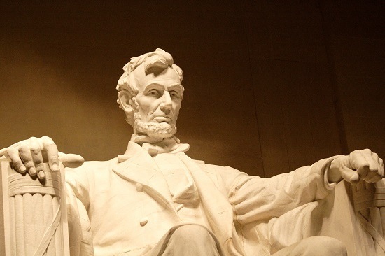 How to Think Like Lincoln